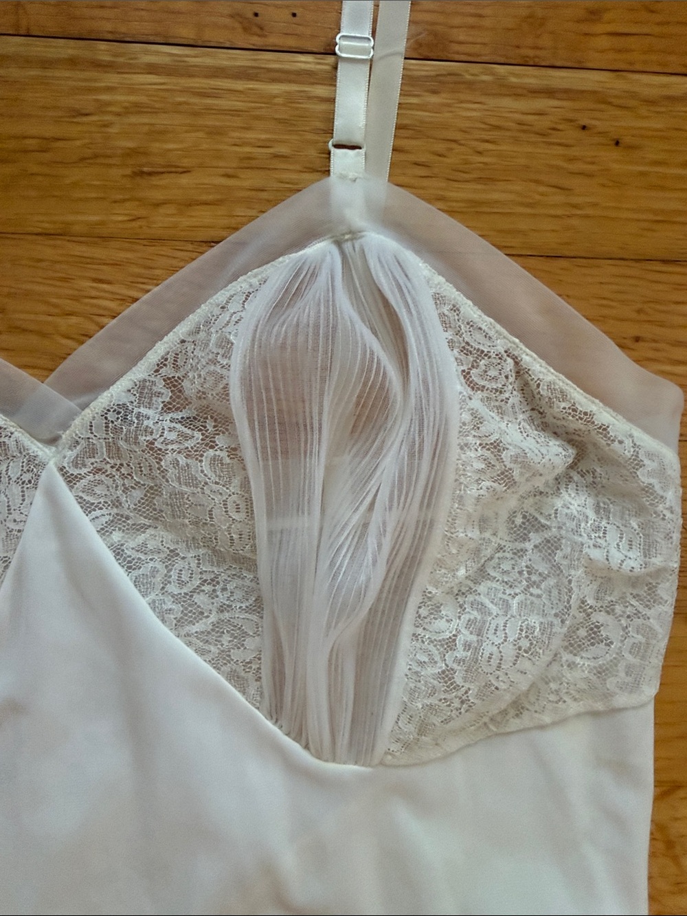 Vintage Rogers Nightgown / Slip Off-White Sheer Pleated and Lace Bust & Hem - Picture 6 of 12